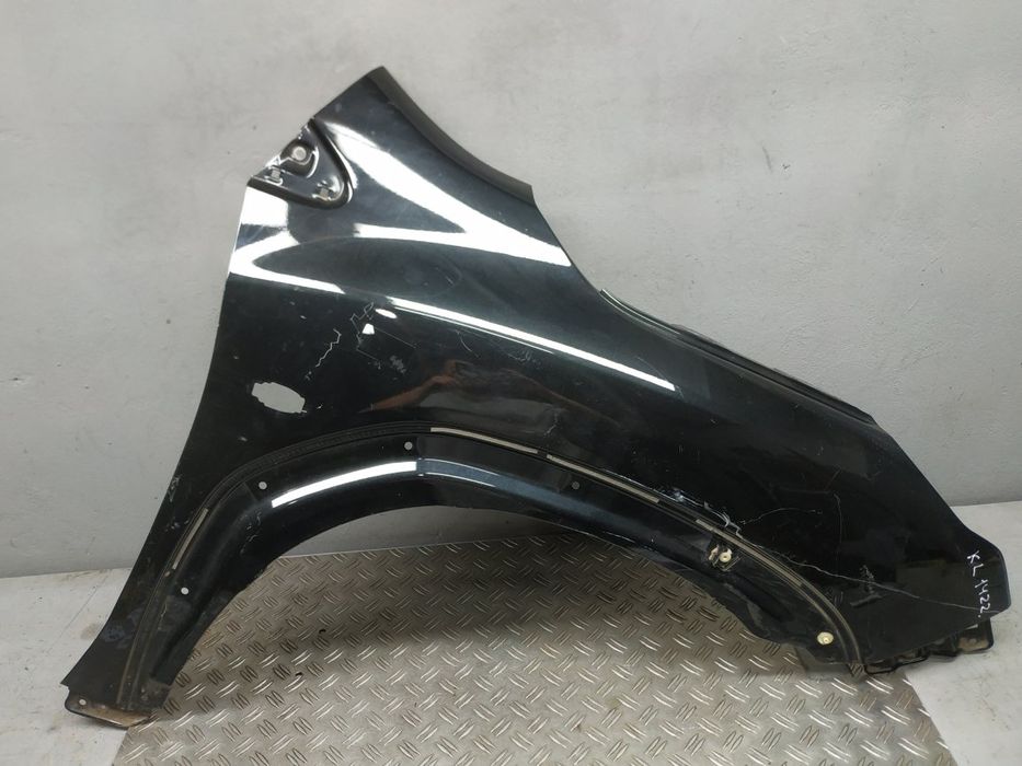 Suzuki SX4 S-Cross 2021- крило переднє R, праве (вм'ятина) KL