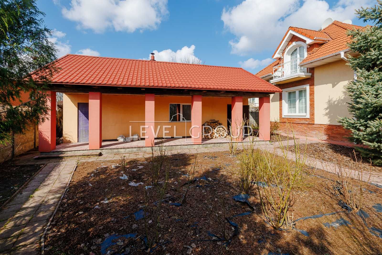 Будинок 250 м2 + 12 соток землі, Глеваха