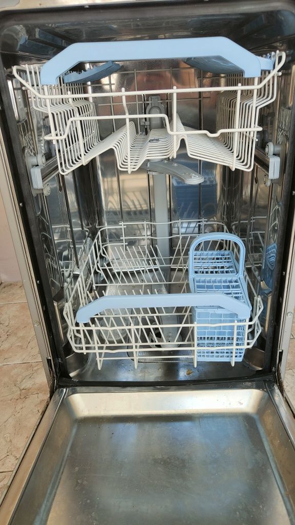 Zmywarka Indesit DSG 573