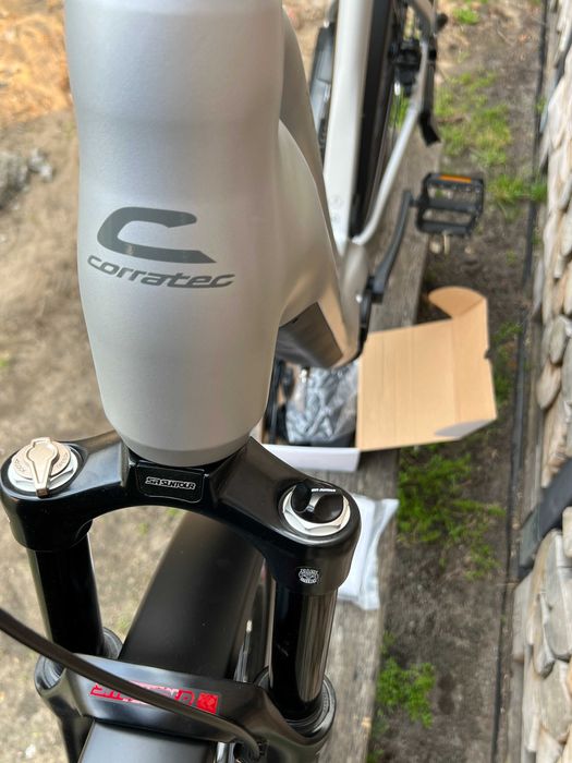 SUV Corratec Life CX7 12s L 750Wh Bosch CX 4 SMART 85Nm elektryczny