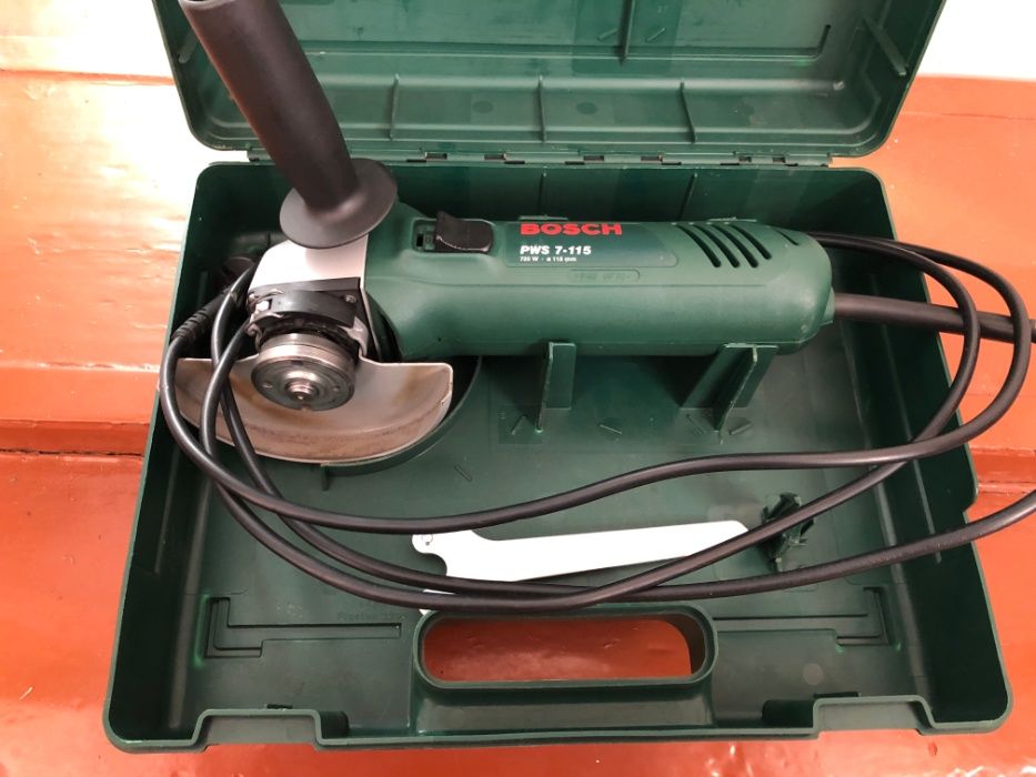 Продам BOSCH PWS 7-115