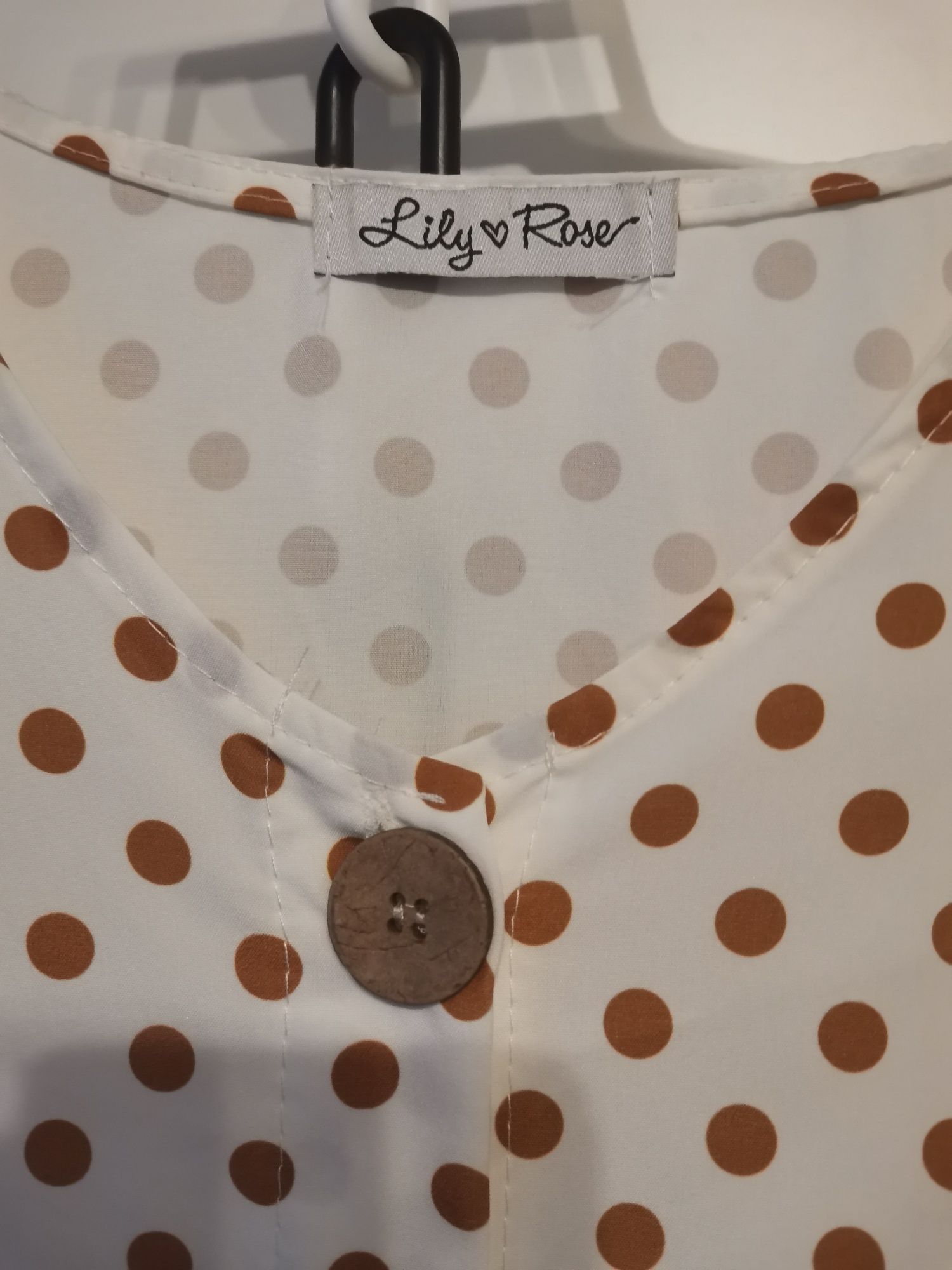 Sukienka damska Lily Rose rozmiar uniwersalny S-L, grochy, guziki