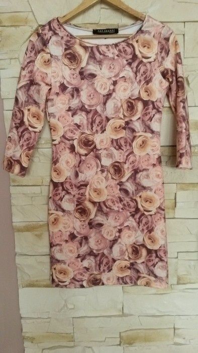 Sukienka romantyczna w kwiaty floral Orsay XS/S