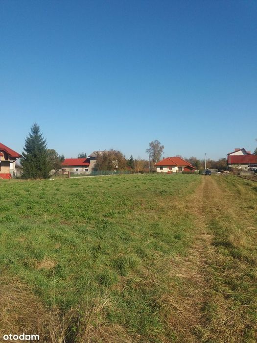 Działka 2300 m² w Żarnowcu