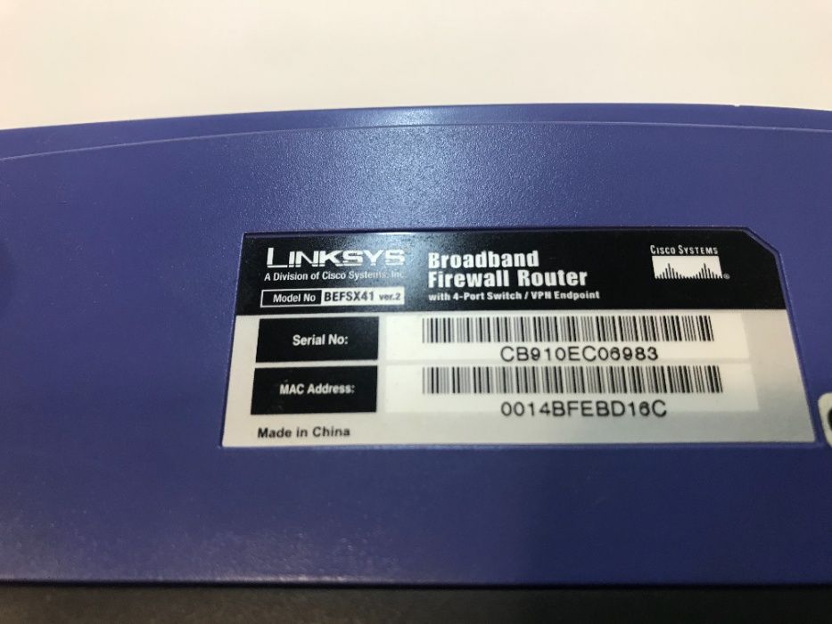 Router Cisco Linksys BEFSX41 versão 2 Fast Ethernet