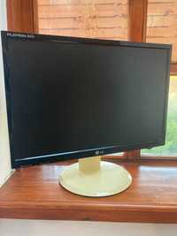 Monitor LG 22" 56cm, używany, stan dobry