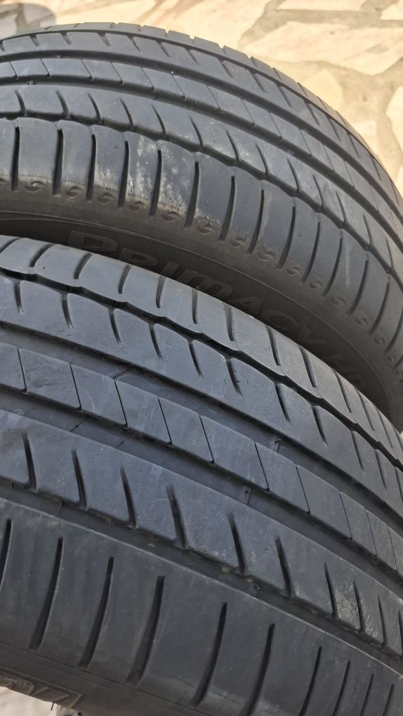 Pneus Michelin 225/55 R16 60%piso