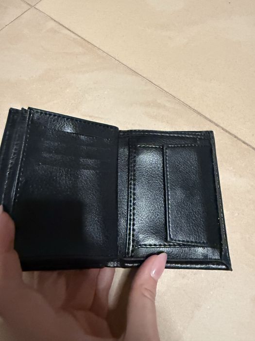 Czarny portfel meski Gucci