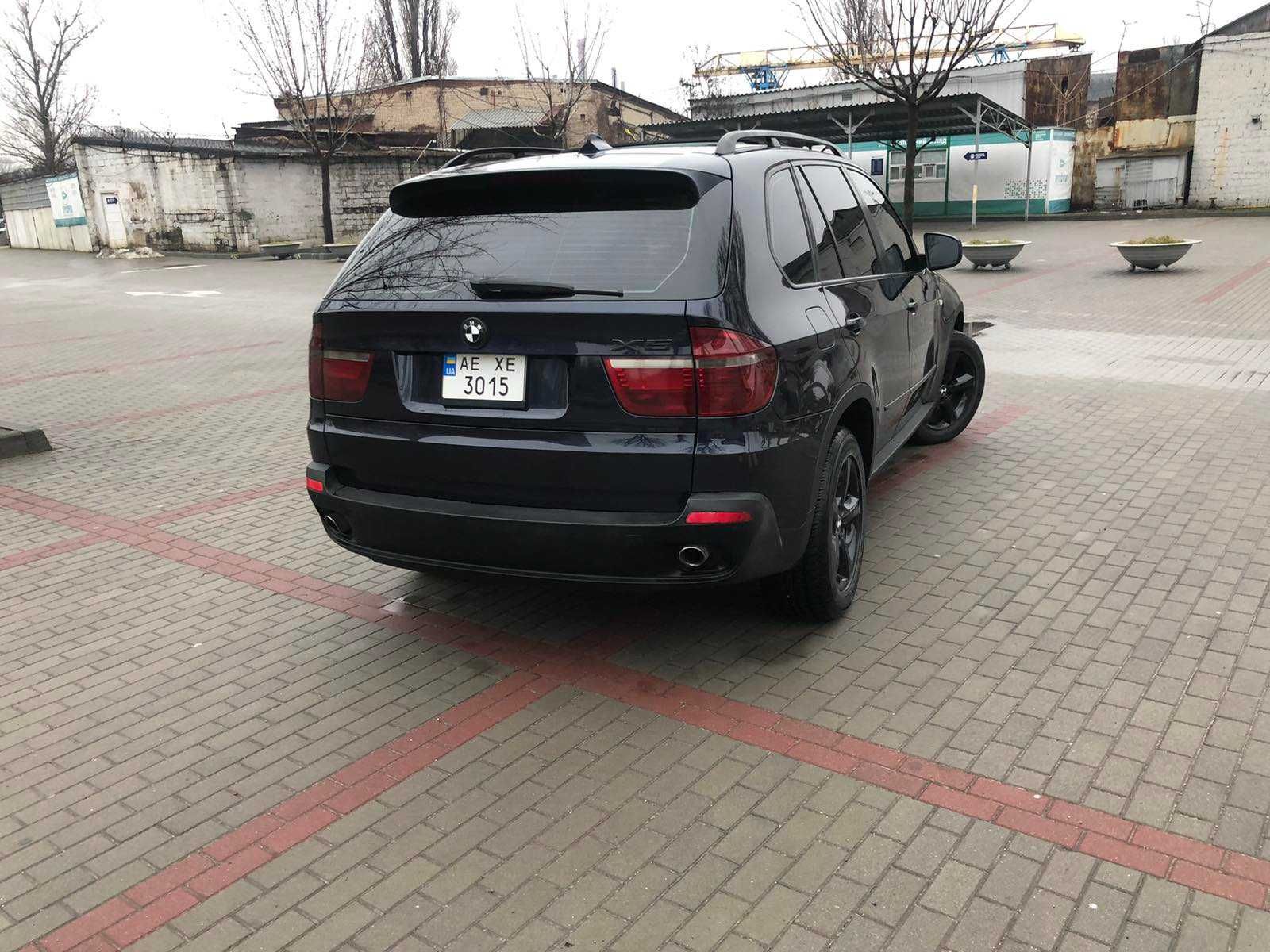 bmw x5   3.0 . бензин под газ пробег 134 тыс км