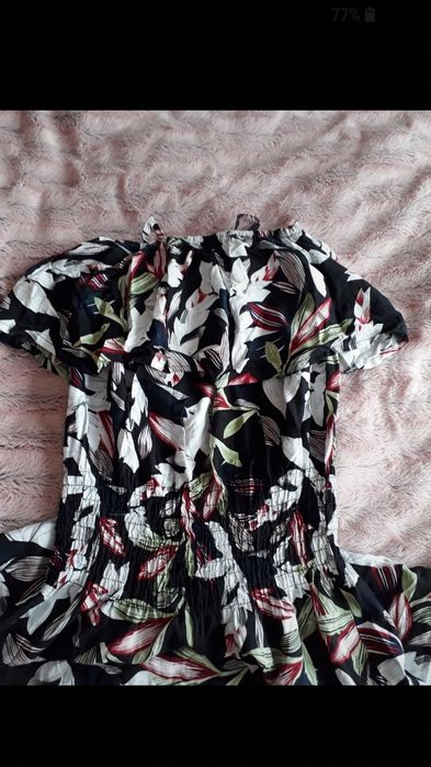 Długa sukienka na ramiączkach w kwiaty maxi z falbaną rozmiar S/M