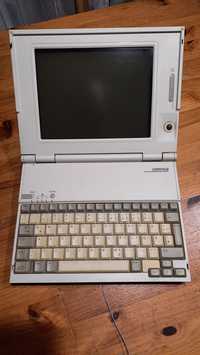 Compaq LTE Lite 4/25E Intel486, 4MB RAM, 120MB HDD, Uruchamia się.