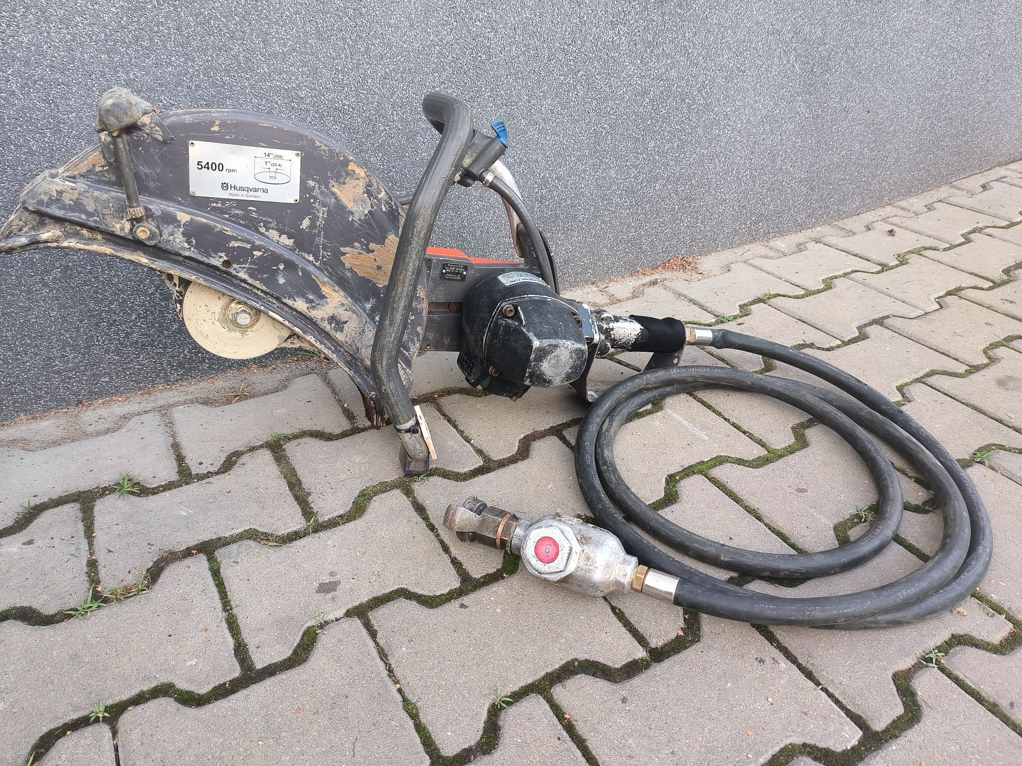 Pneumatyczna Piła przecinarka do betonu Husqvarna 350mm
