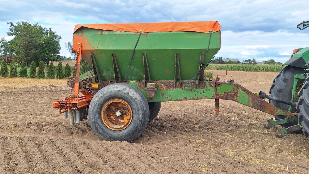 Rozsiewacz do wapna wapniarka bredal amazone ZG ZGB 5000 piast