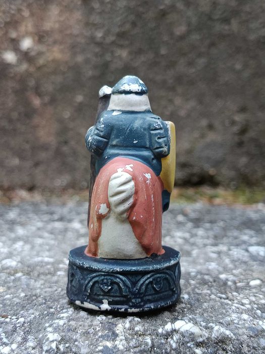 Conjunto de figuras de soldados medievais
