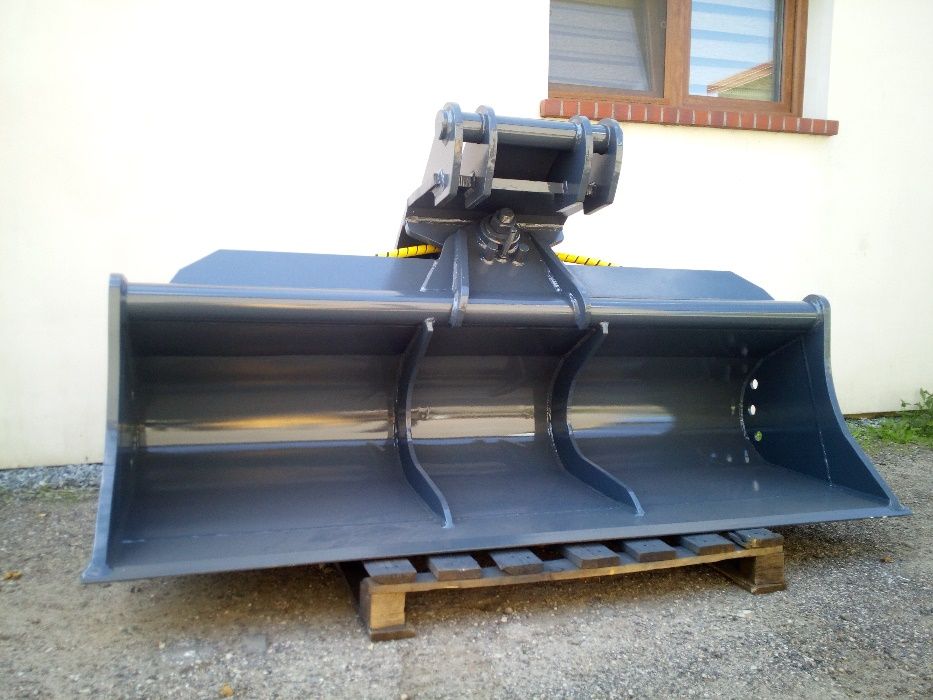 Łyżka Skarpowa 0.6m3 hydrauliczna 12000zł Netto