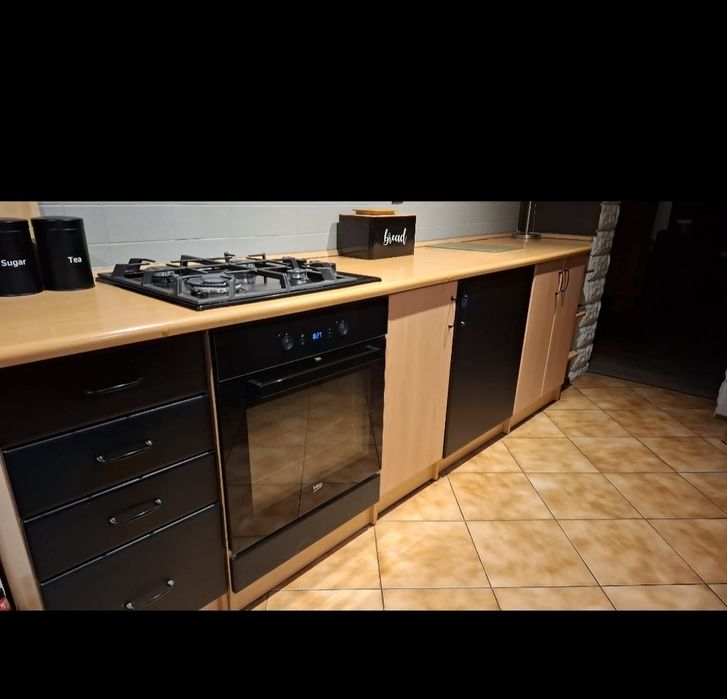 Kuchnia zestaw mebli kuchennych zlewozmywak bateria w zestawie