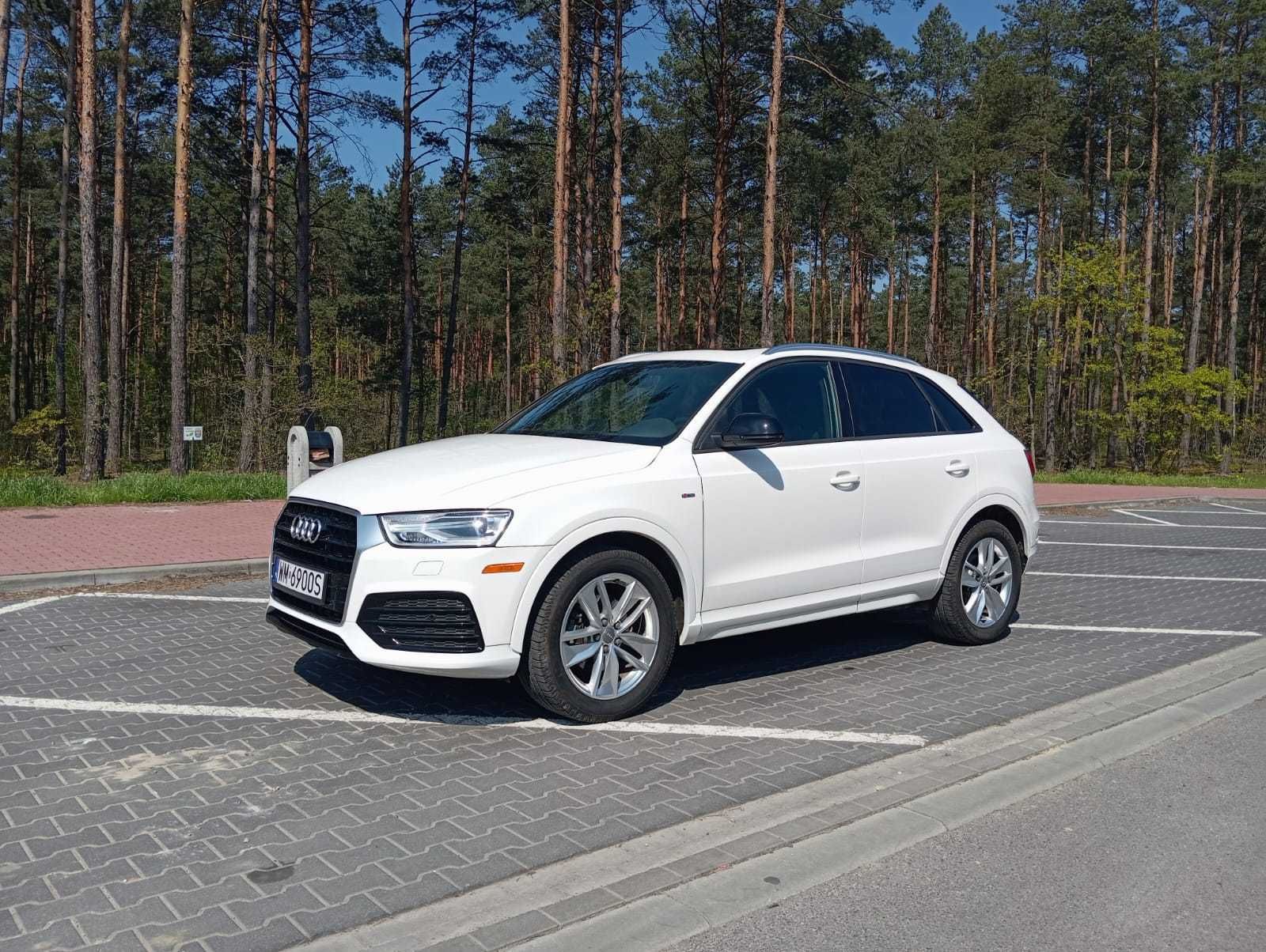 Audi Q3 S-line KEYLESS