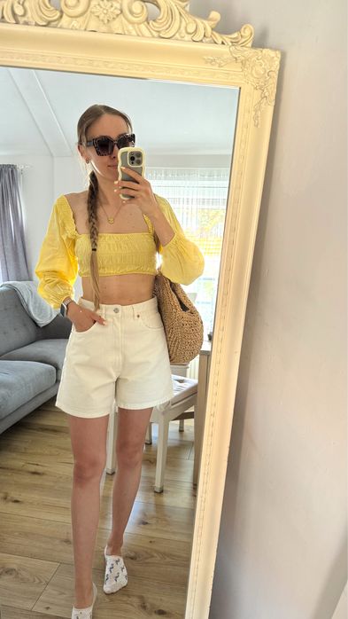 Zolty crop top Bershka