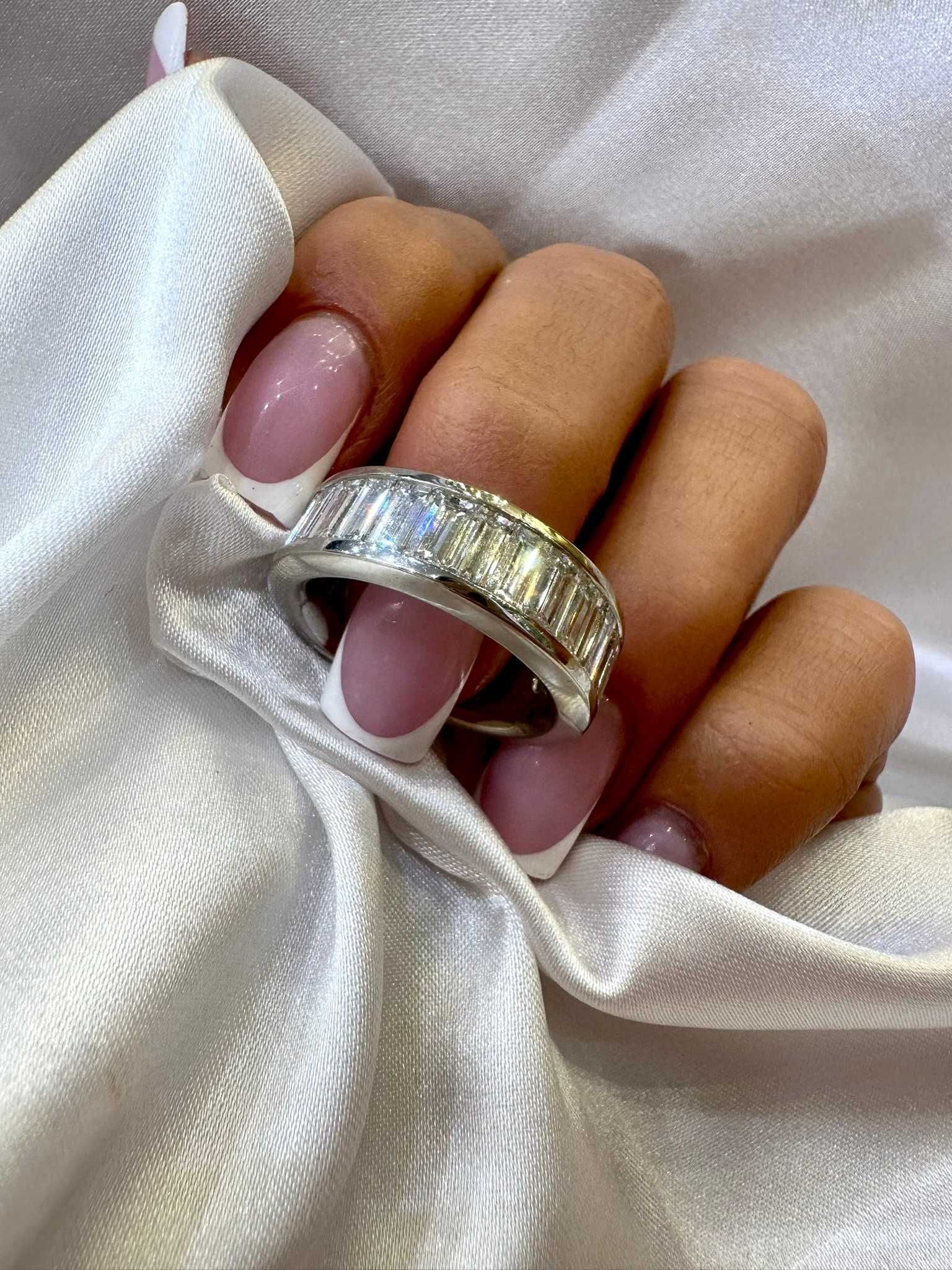 Obrączka z diamentami naturalnymi 6.40 CT