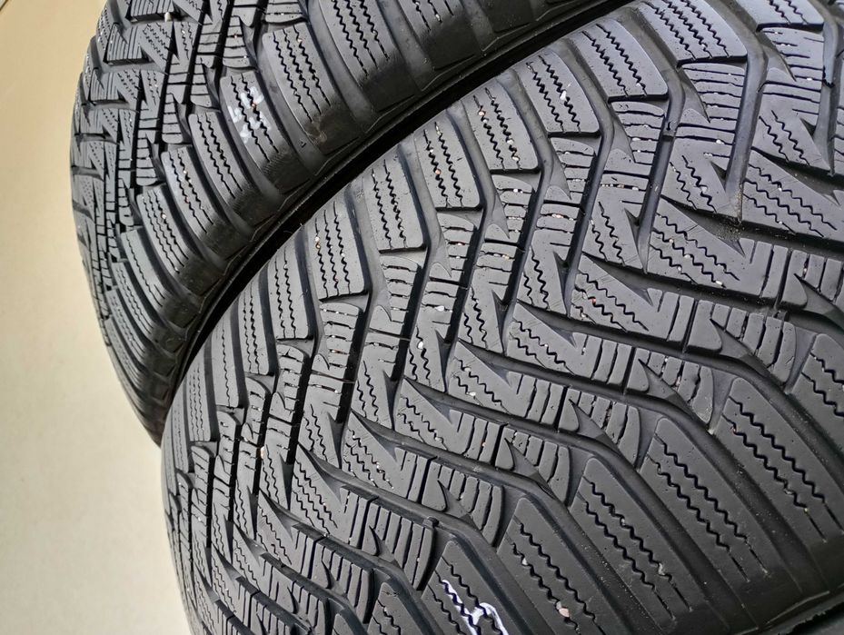 225/55 r17 -4шт- Laufen 19р. зима шини резина 225 55 17 (L12*4)