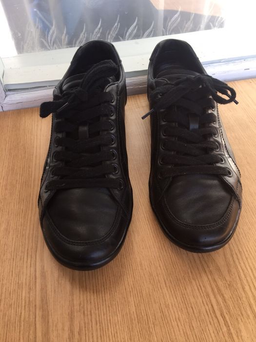 Спортивные туфли Прада 42размер(9) оригинал !