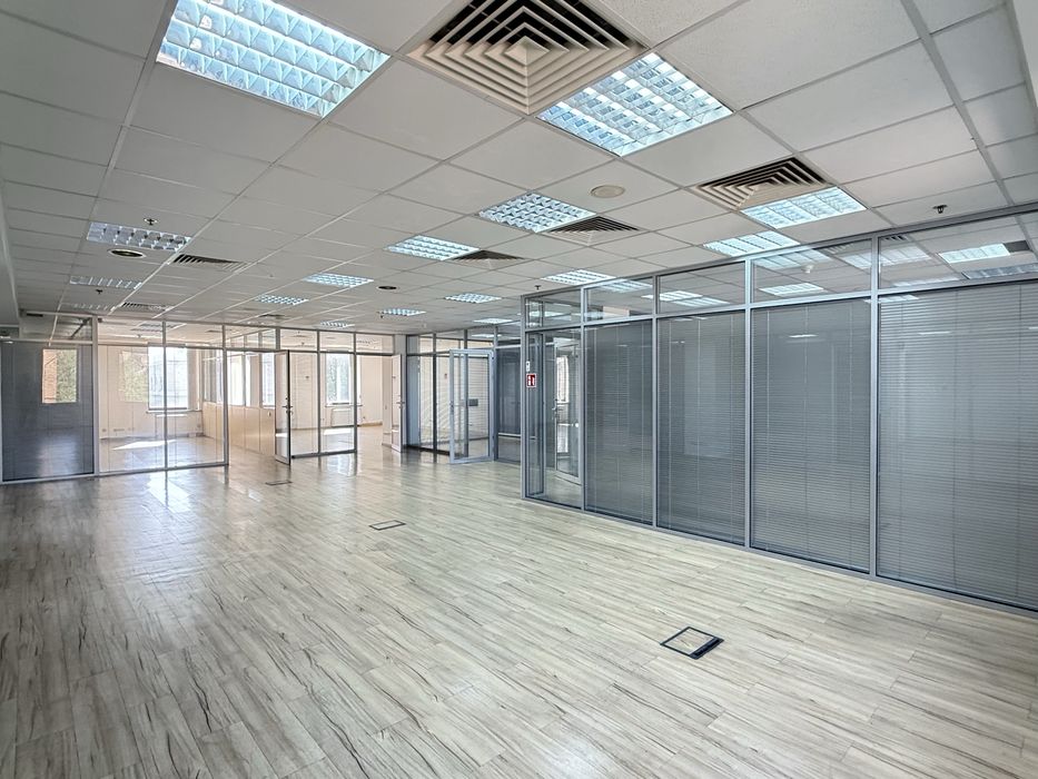 Здам Без%‼️Офіс з ремонтом.ул.Б.Хмельницького,Золоті Ворота,Театральна