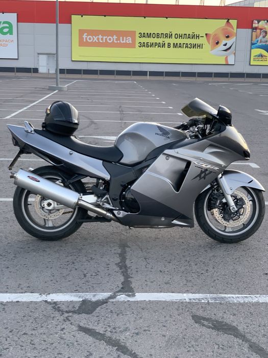 Honda cbr1100xx blackbird 2006