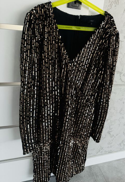 Sukienka z cekinami Solar r.M