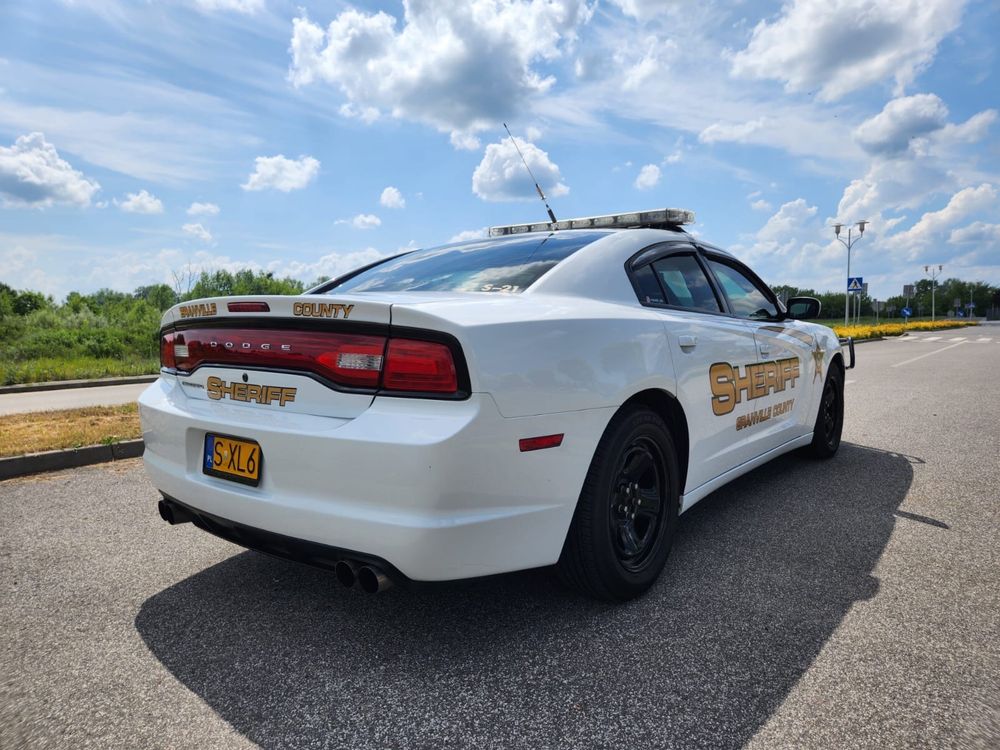 Dodge Charger – Oryginalny radiowóz szeryf z USA! auto do ślubu, event