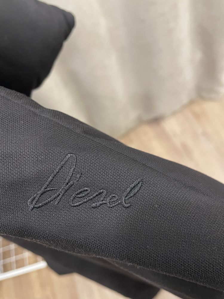 Жіночий пуховик (Diesel) оригінал