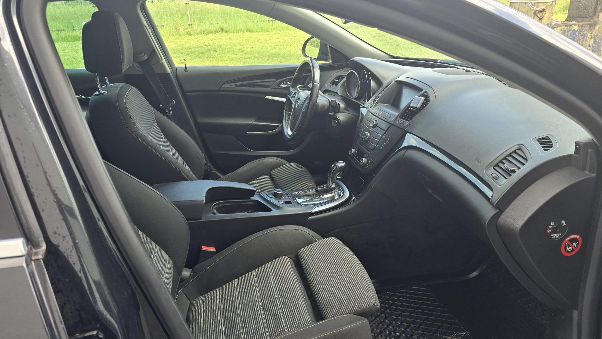 Opel insignia 2.0 Cdti 2011r.