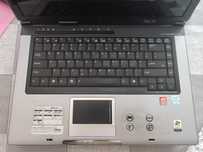 Laptop Asus X50RL + Ubuntu świeżo wgrany