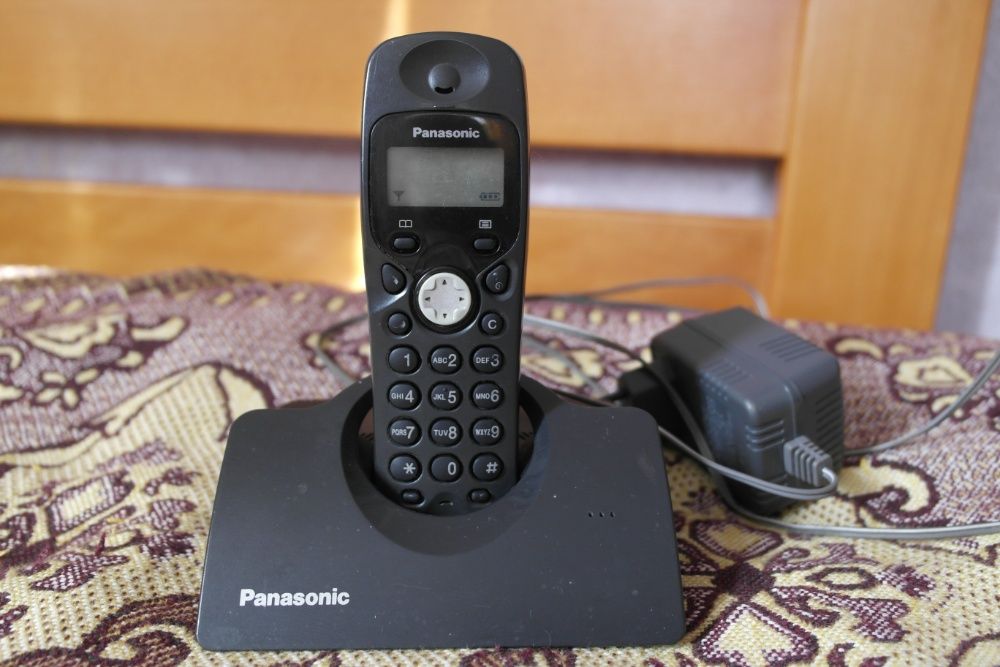 Радиотелефон Panasonic телефон KX-TCD435UAB радіотелефон