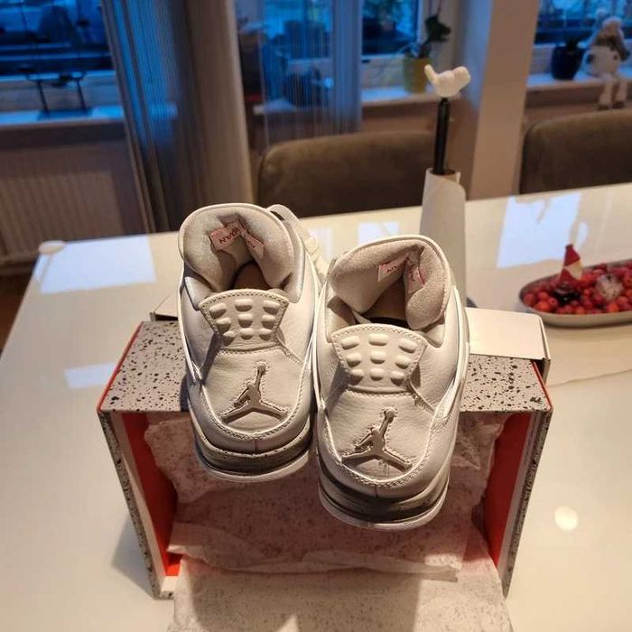 buty_Jordan_4_Retro_White_Oreo_ Espadryle/ Rozmiar 39