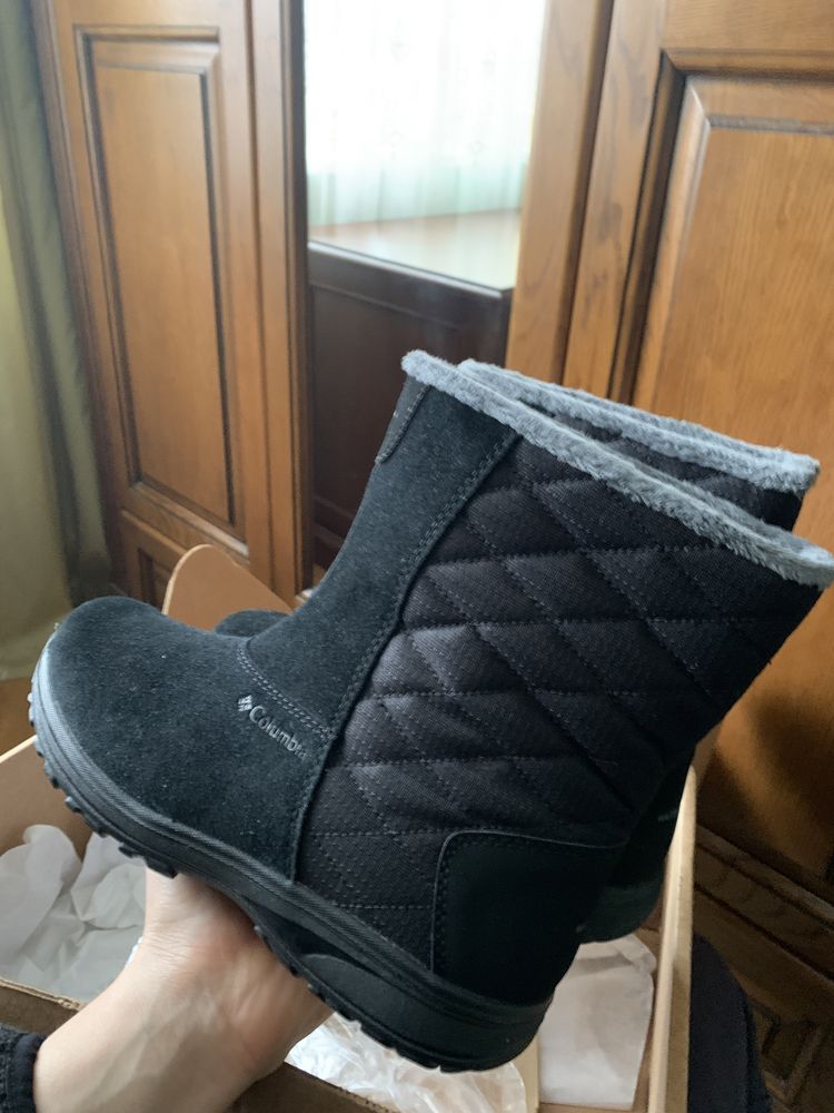 Colambia угги чоботи жіночі ugg