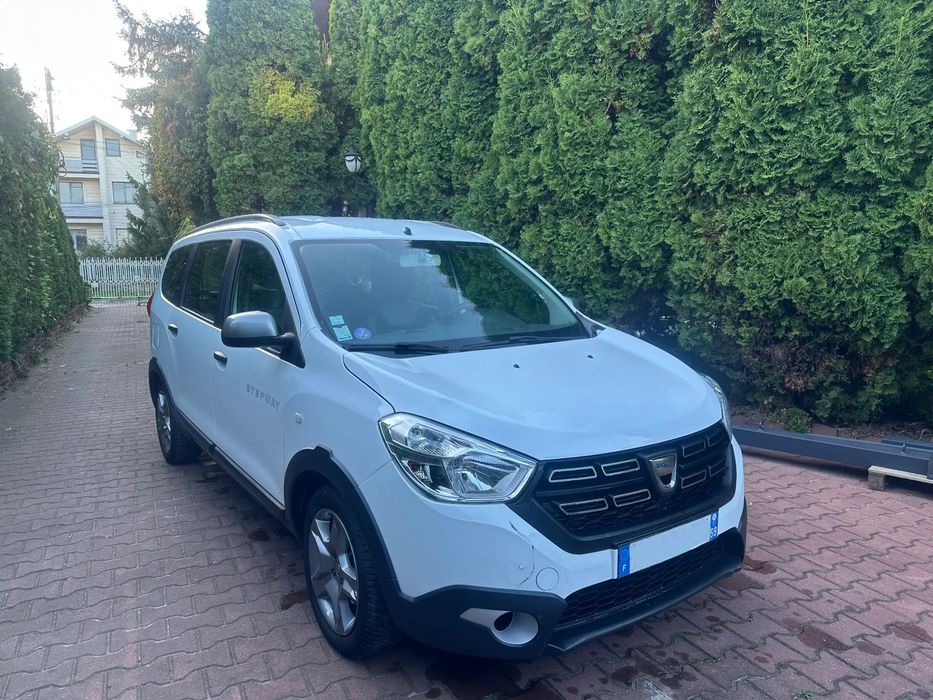 Dacia Lodgy 2018 Stepway 1.2 TCE 115 KM Niski przebieg Kamera Nawigacja