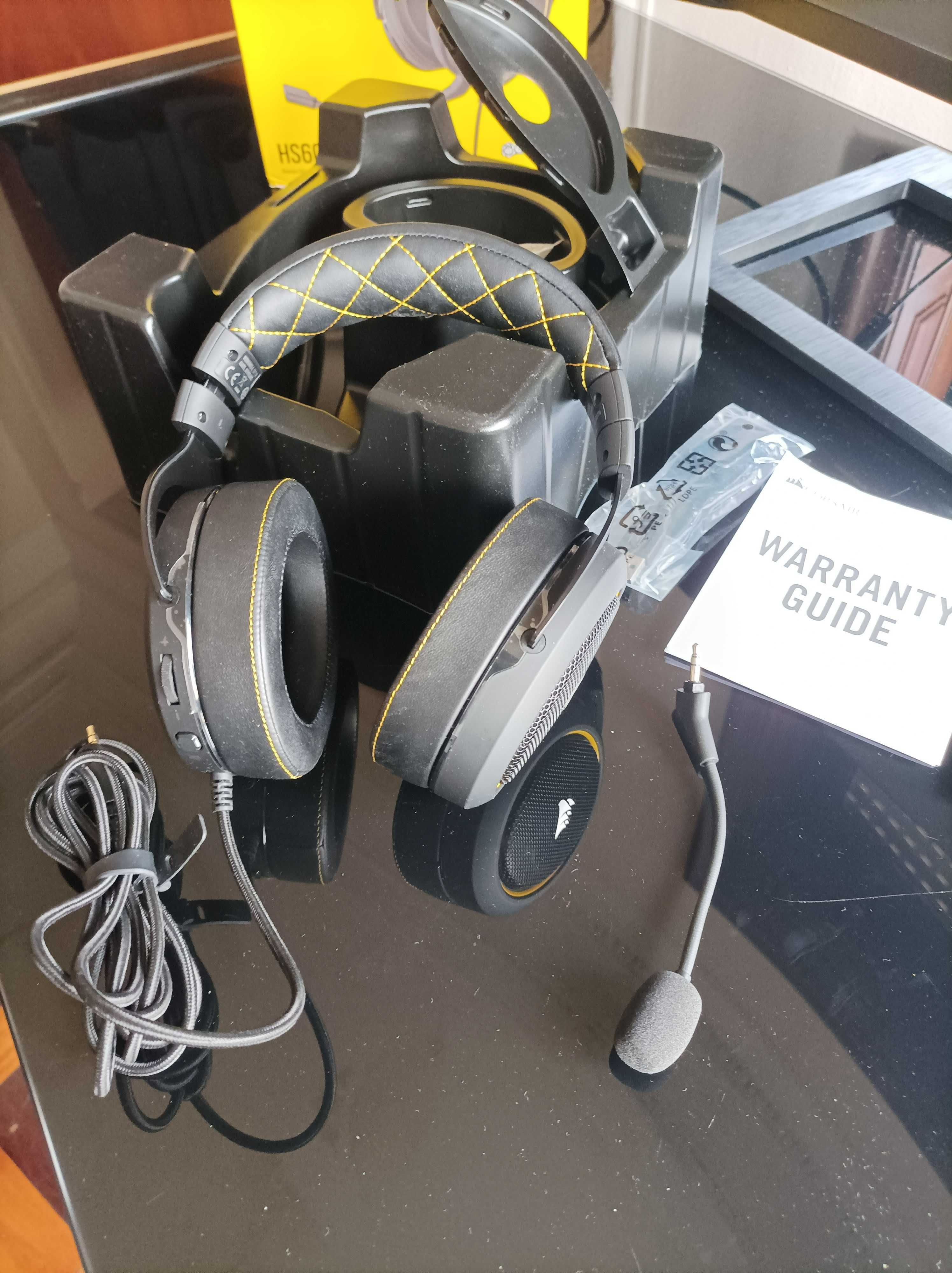 Headset Corsair HS60 Pro Surround