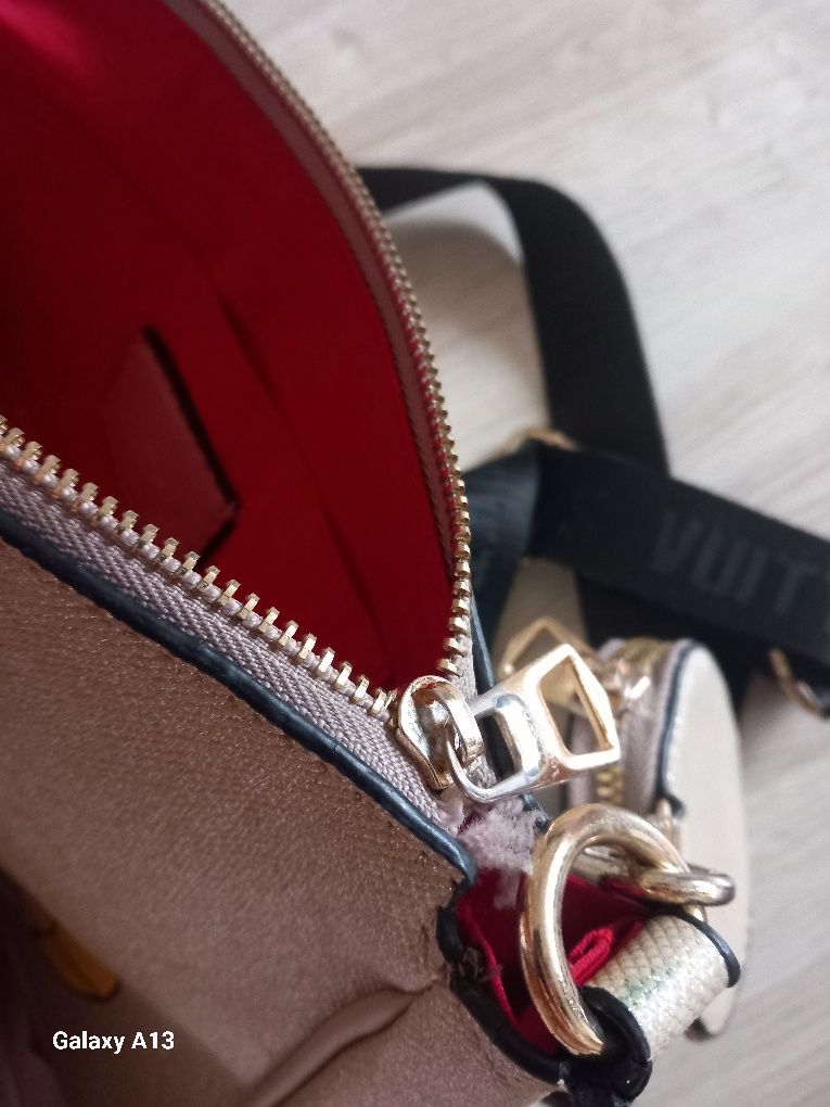 Louis vuitton Mickey Mouse torebka na ramię złota