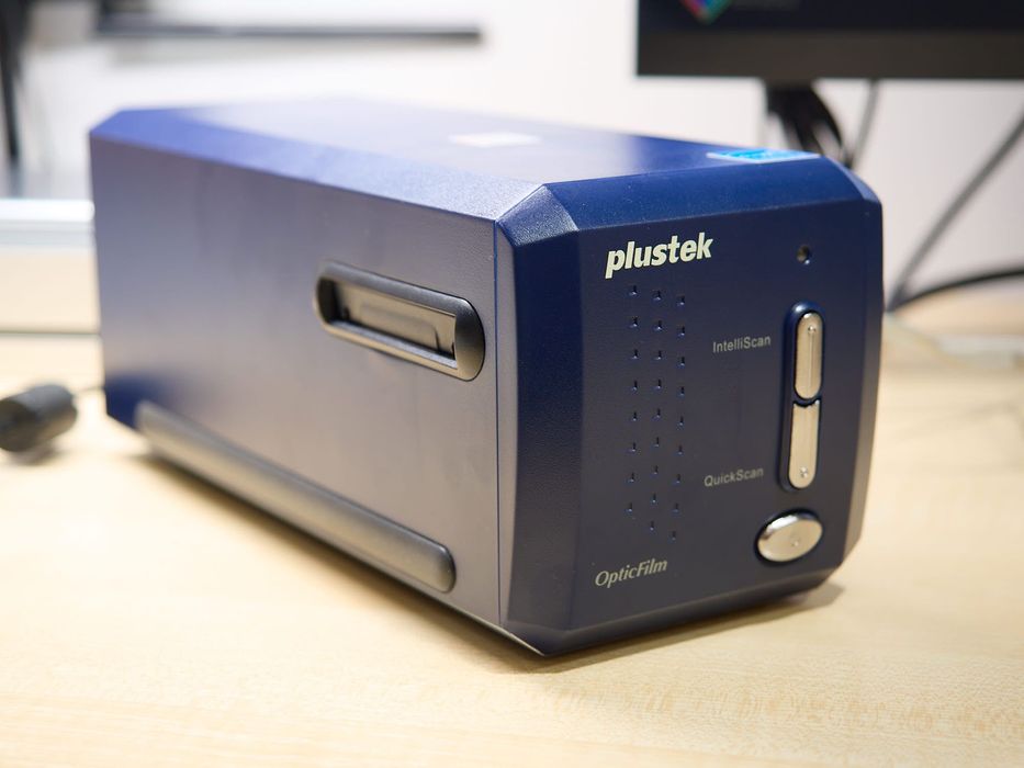 Skaner do filmów Plustek OpticFilm 8100 SE - zestaw