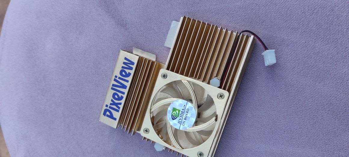 Nowy radiator z wentylatorem do kart graficznych Nvidia Radeon ATI