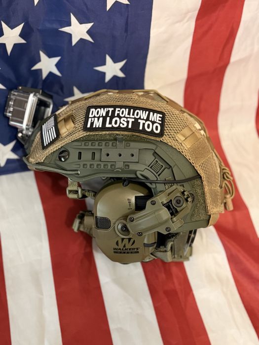 Шлем фаст шолом в зборі, каска. Шолом мультікам з навушниками