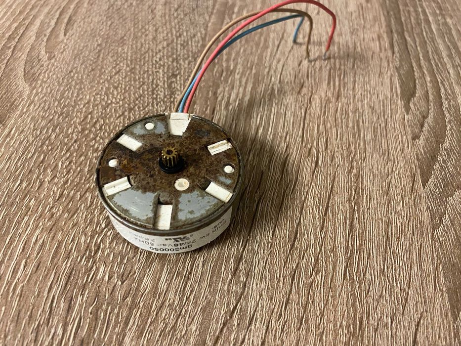 Электромотор 24/48 В