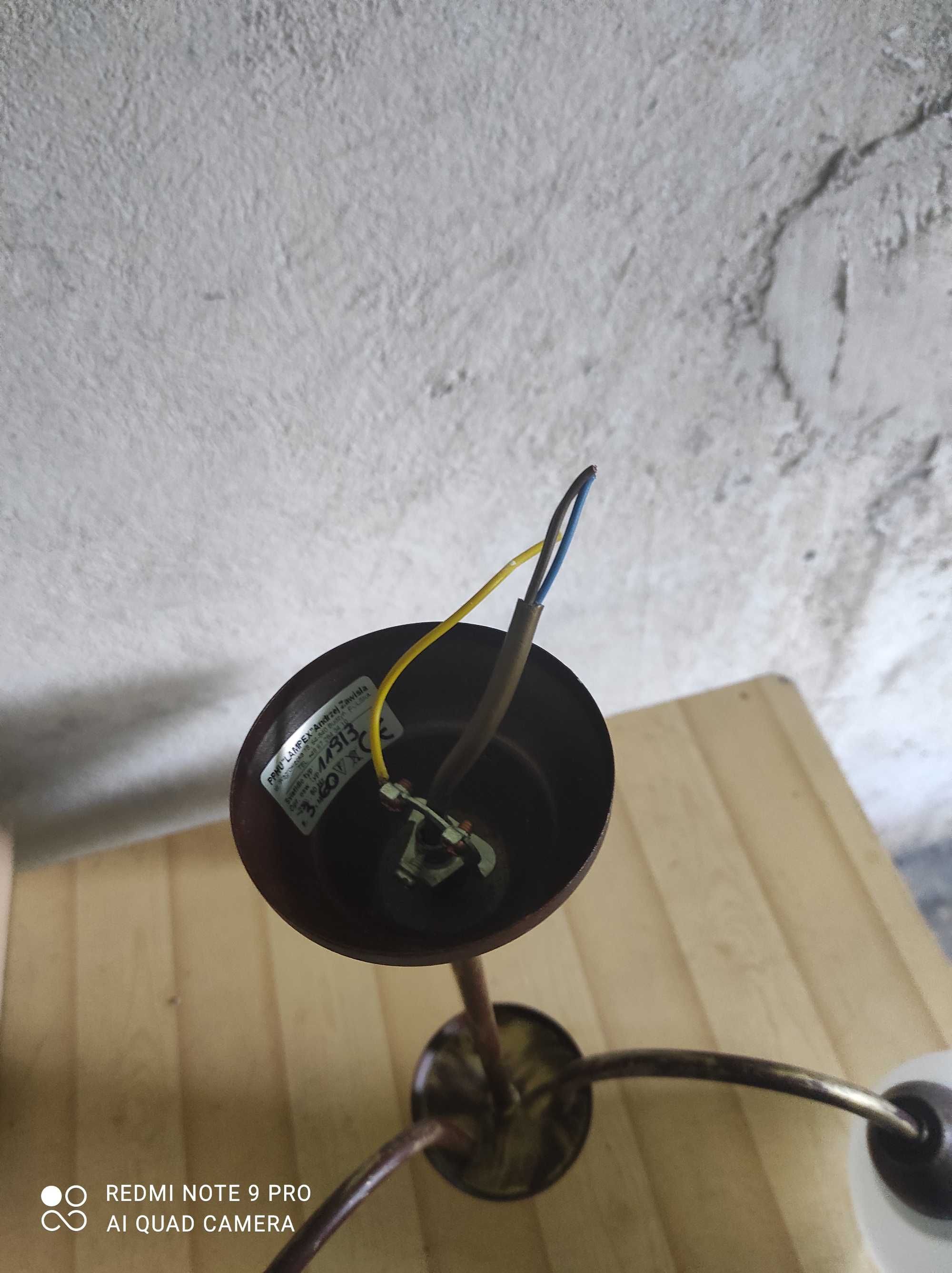 Żyrandol super stan 3 żarówki E27