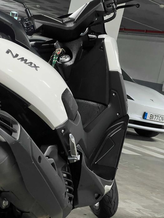Yamaha N Max Apenas 18.000km!