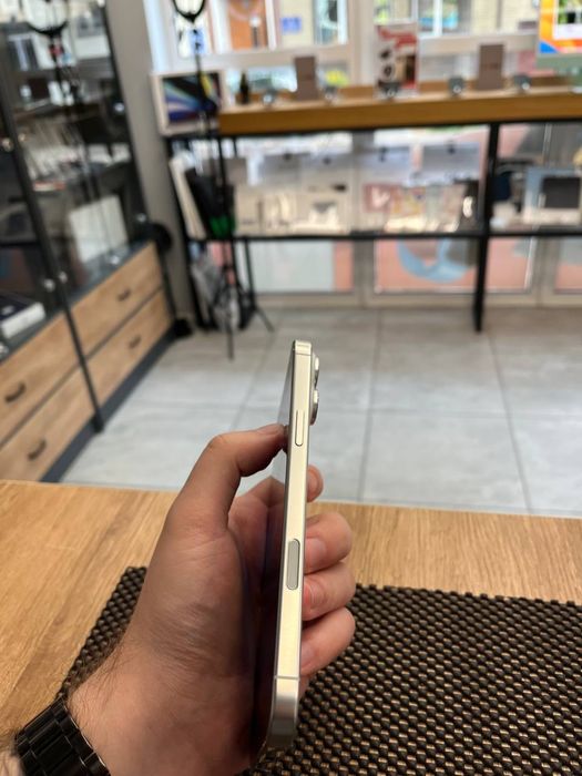 Apple iPhone 16 Pro Max 256gb e-sim White Titanium