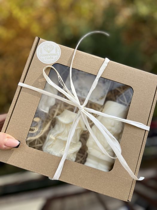 Boxy prezentowe z wosku