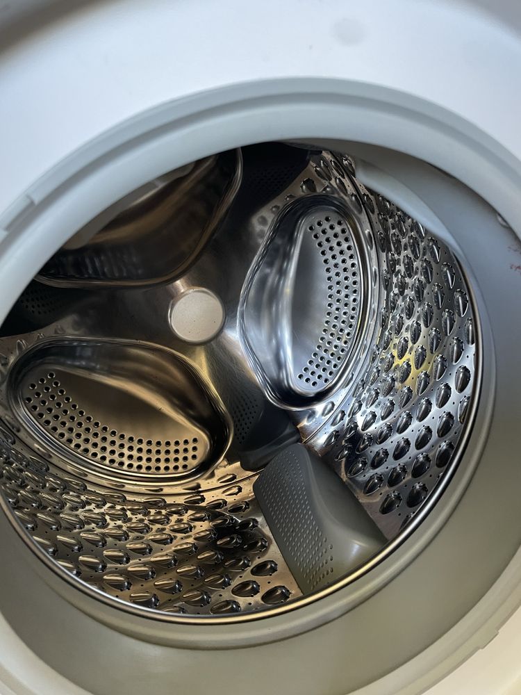 Прально-сушильна машина Бош Bosch WVH28540 8/5 кг А+++ 1400 об