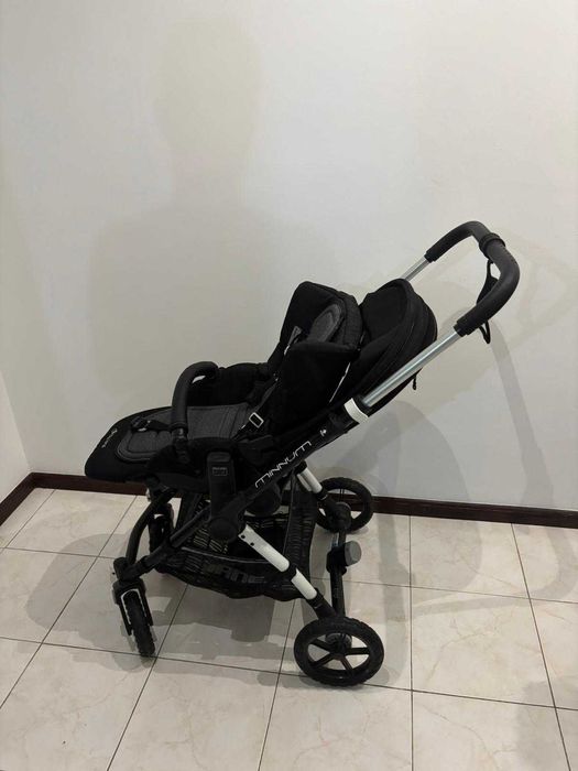 Carrinho de bebe - Conjunto Trio Jané Minnum + Base Isofix +Capa chuva