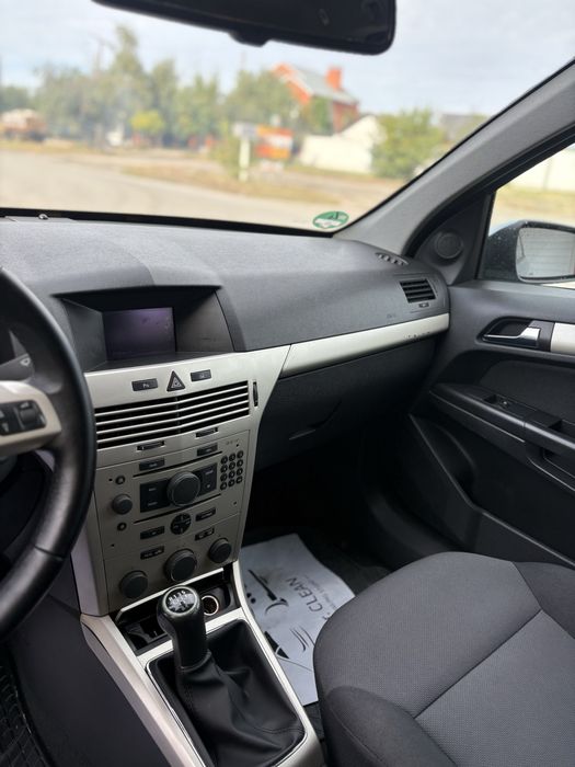 Opel Astra H 1.6 2008