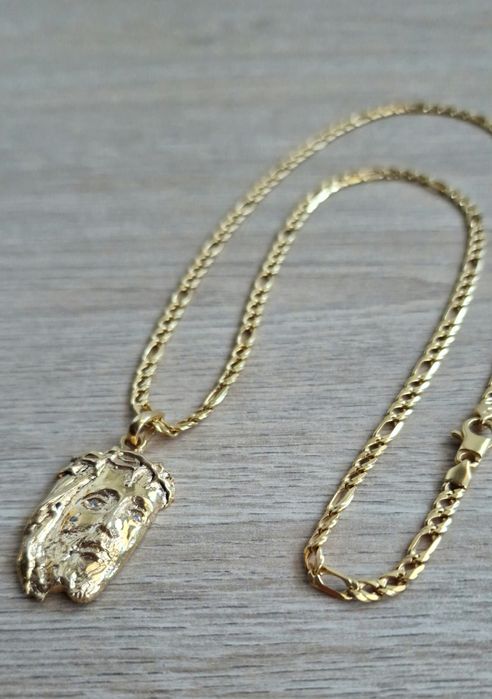 Fio em Ouro com Cristo 19.2 Quilates